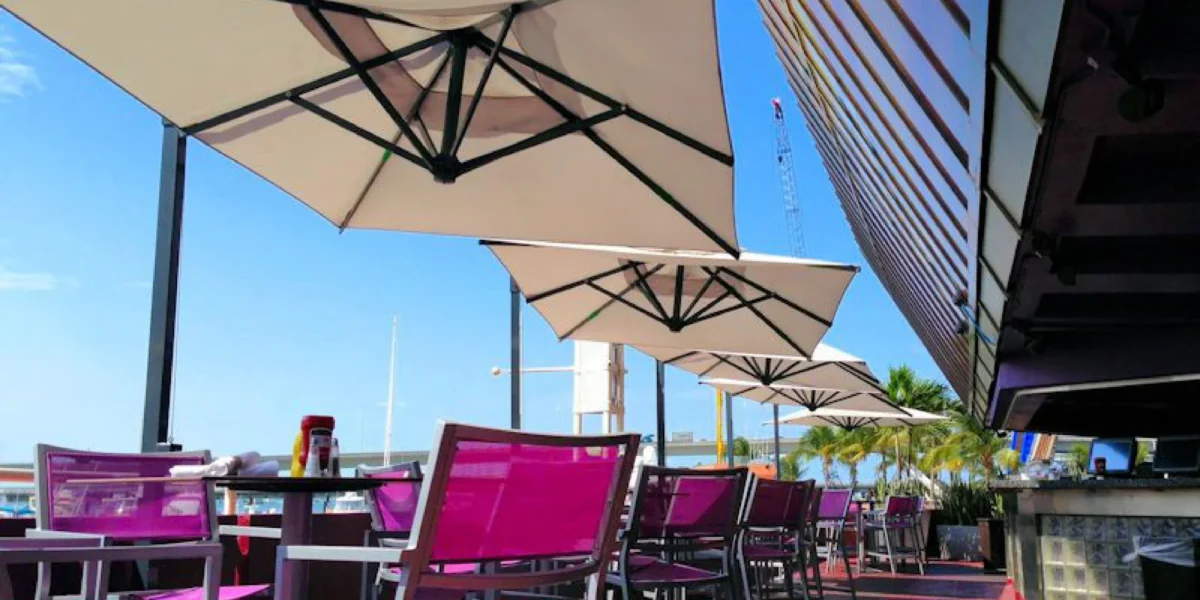 Cantilever Umbrellas - Hard Rock Hotel & Casino - Ft. Lauderdale, FL