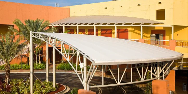 Entrance Valet Canopy - Dolphin Mall