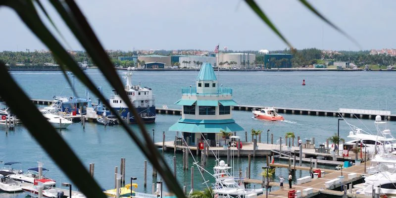 Awnings - Miami Beach Marina - Miami Beach, FL