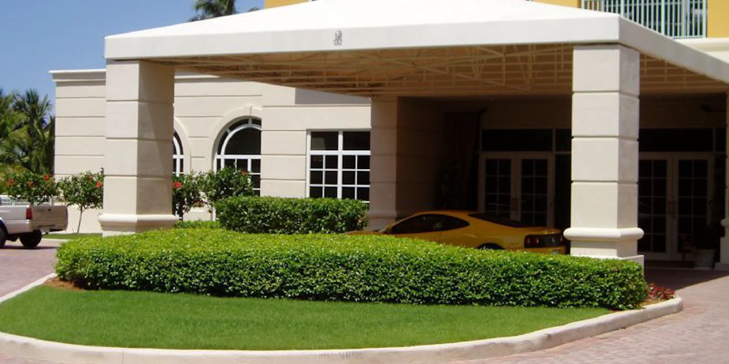 Porte-Cochere - The Ritz Carlton