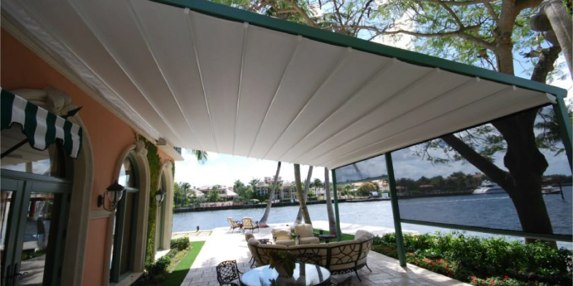 Corradi Iridium Retractable Residential Pergola