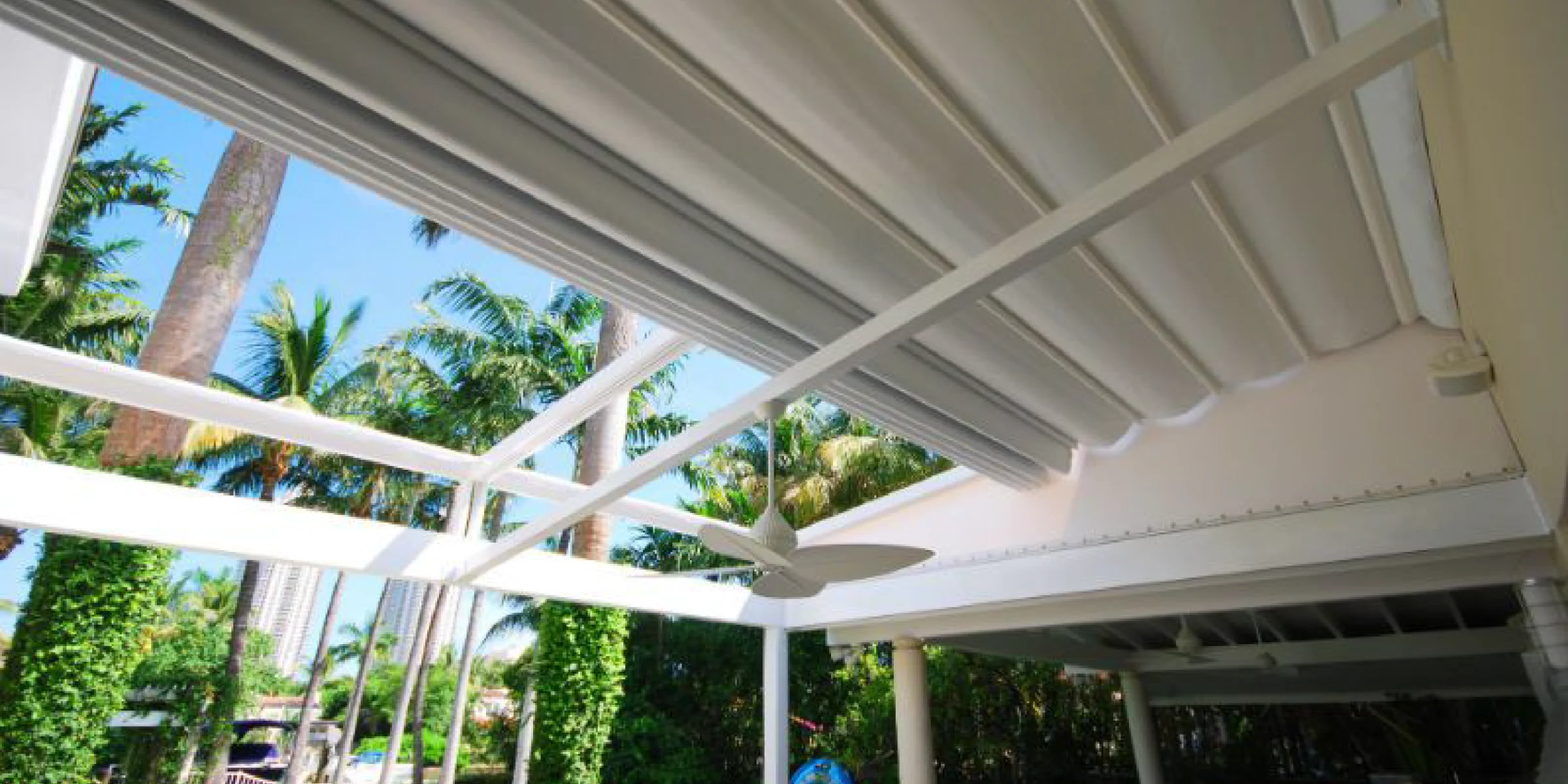 Retractable Canopy - Private Residence