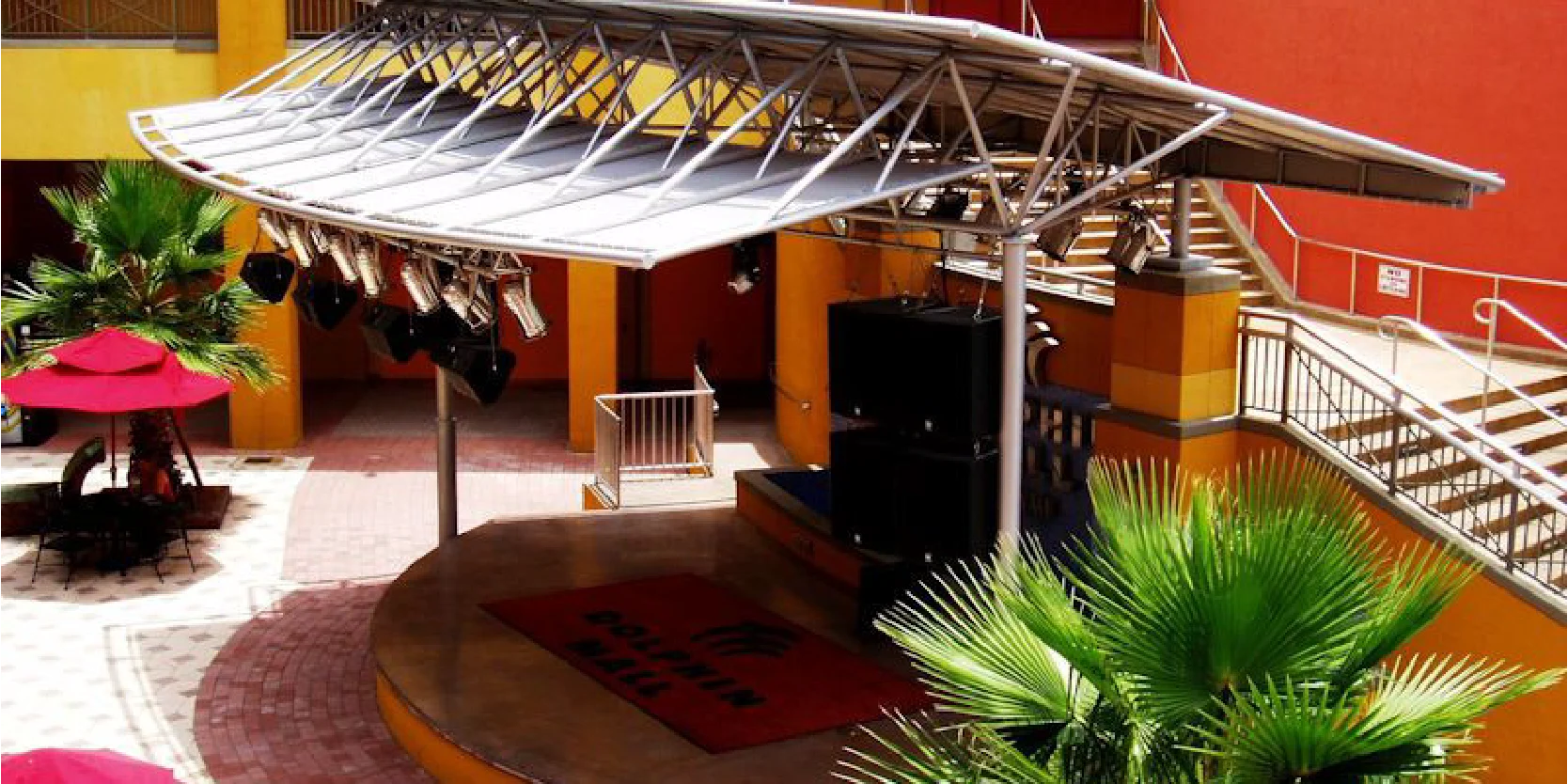 Stage Canopy - Dolphin Mall