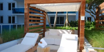 Custom Cabanas - 1 Hotel - Miami Beach, FL